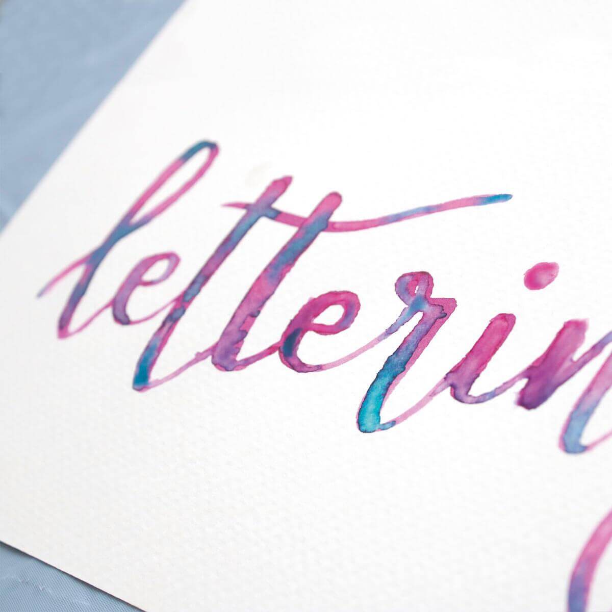 Tips de manejo de acuarela en Lettering