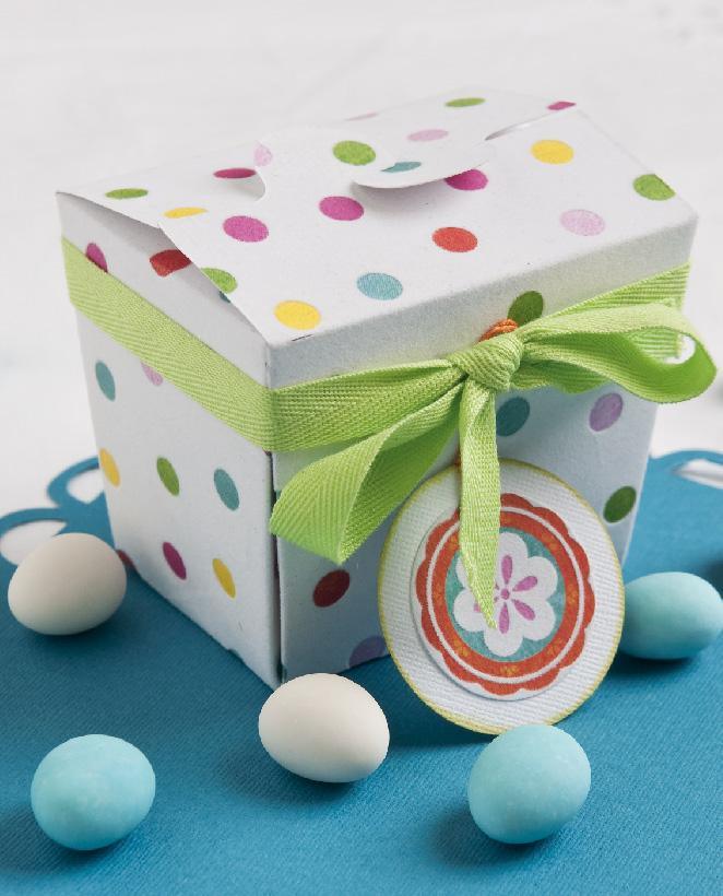 Caja Blanca con Lunares de Colores