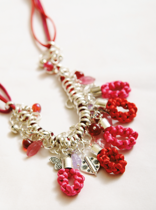 Collar con Nudos