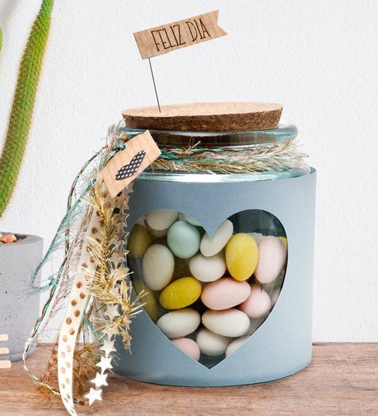 Frasco de Dulces Envuelto en Papel